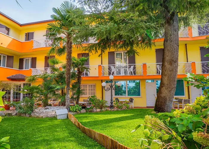 Al Pescador Hotel 3*